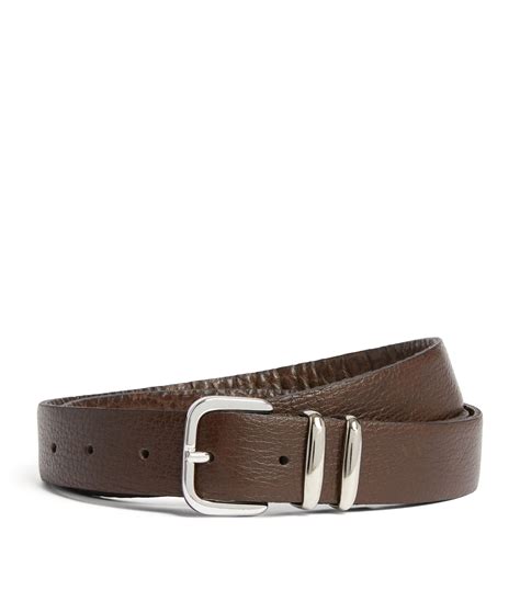 Belt in grained leather with G